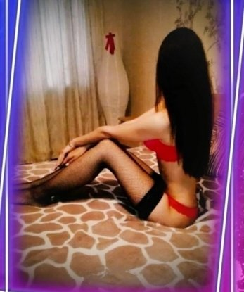 Горячая кокетка с огненными глазами приглашает в гости на интимное свидание. Я знаю, как заставить тебя чувствовать себя настоящим мужчиной. 8631, 35 лет